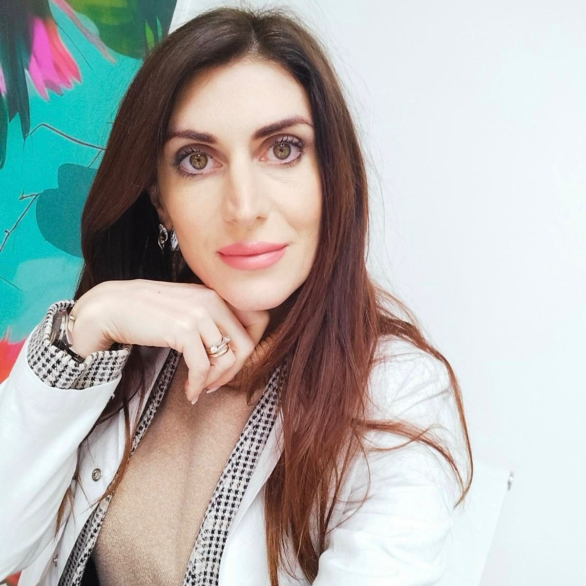 Dott.ssa Alessandra Schiavone, Biologa Nutrizionista specializzata in gonfiore a Roma